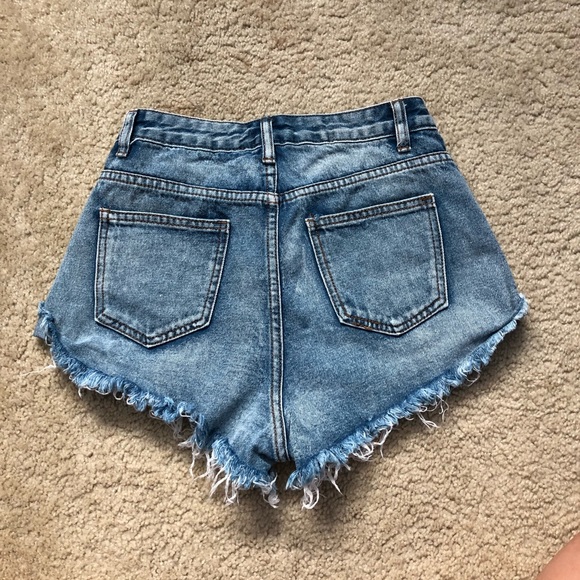 High Rise Shorts - Picture 2 of 3